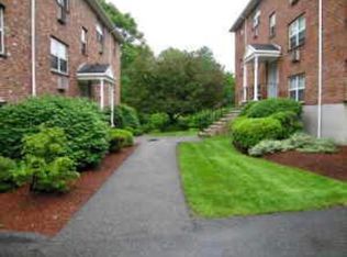 41 Kilby St APT 2, Woburn, MA 01801