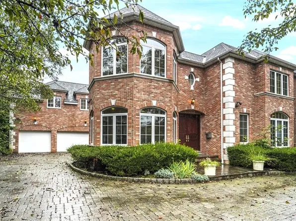 1 Euclid Rd, Fort Lee, NJ 07024