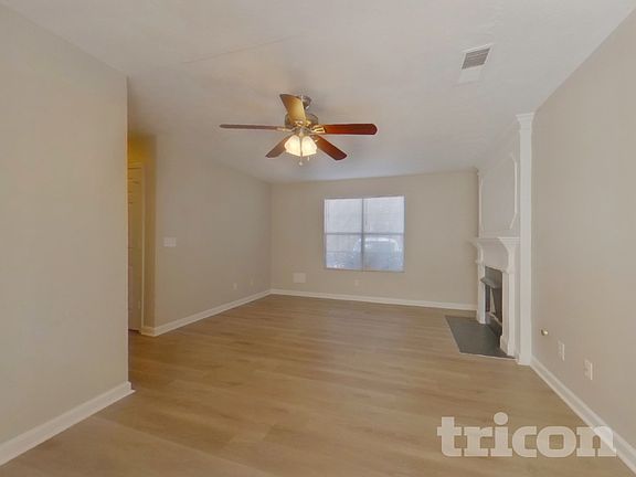 3rd image of 6238 Leverett Dr