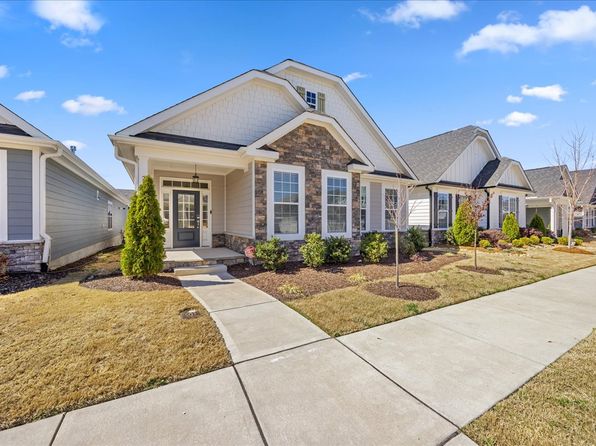 212 Thunder Forest Ln