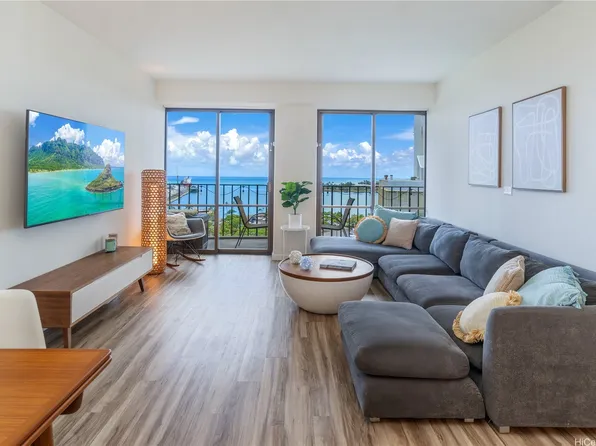 700 Richards St APT 1110, Honolulu, HI 96813