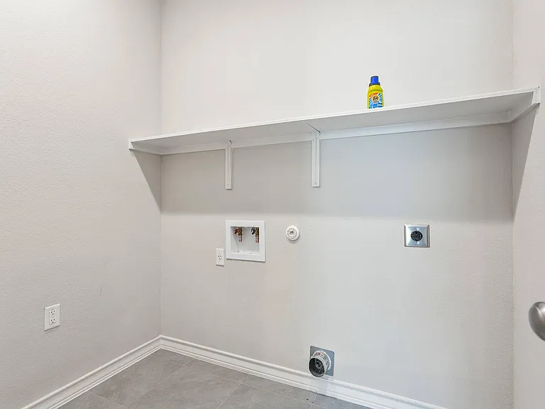 12104 Cimaizon Dr — Photo 10