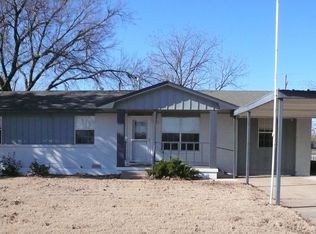 2204 NW 46th St, Lawton, OK 73505