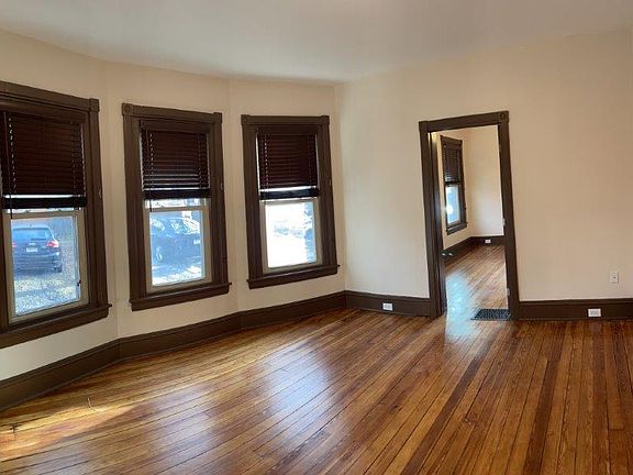 Living Room Unfurnished