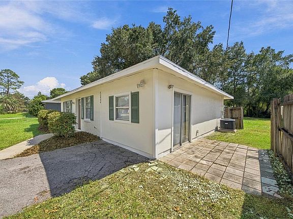 2nd image of 21234 SW RAINTREE STREET