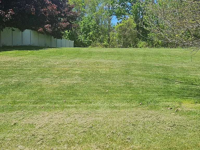 105 Ridge Rd #1 — Photo 9
