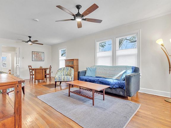 4th image of 5014 Martin Ave