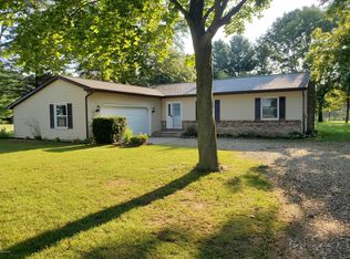 51919 Pulver Rd, Three Rivers, MI 49093