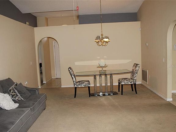2nd image of 12934 Parkington Dr