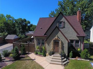 1289 Victoria St N, Saint Paul, MN 55117
