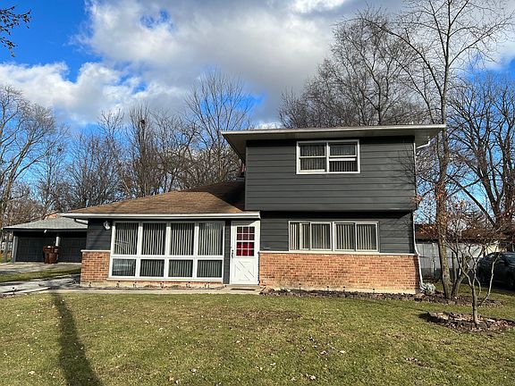 2nd image of 342 Blackhawk Dr