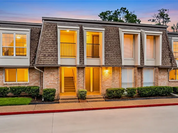 12633 Memorial Dr APT 202, Houston, TX 77024