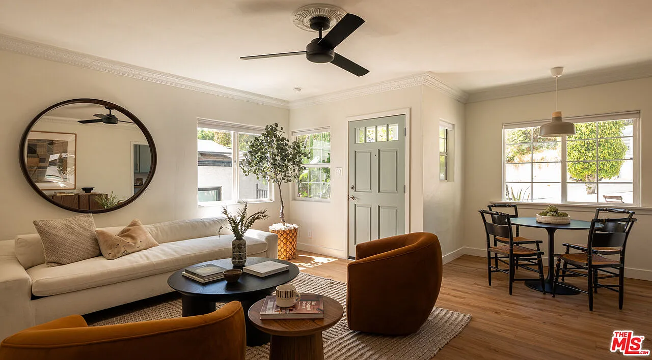 3 bed, 2.0 bath, 1370 sqft, $5,500 — Photo 4