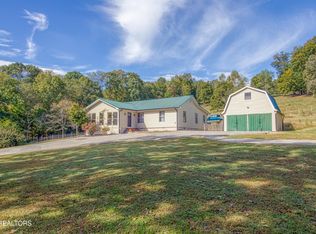 612 County Road 110, Athens, TN 37303