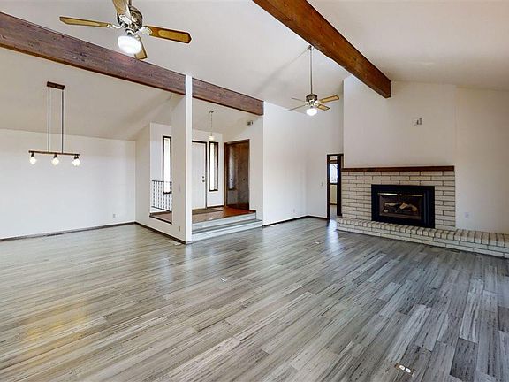 5th image of 4206 Desert Plateau Dr
