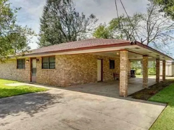 311 Gardenia Dr, Donaldsonville, LA 70346