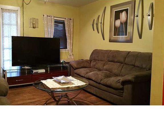 5th image of 7362 Torresdale Ave