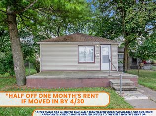 8242 Jackson Ave, Warren, MI 48089