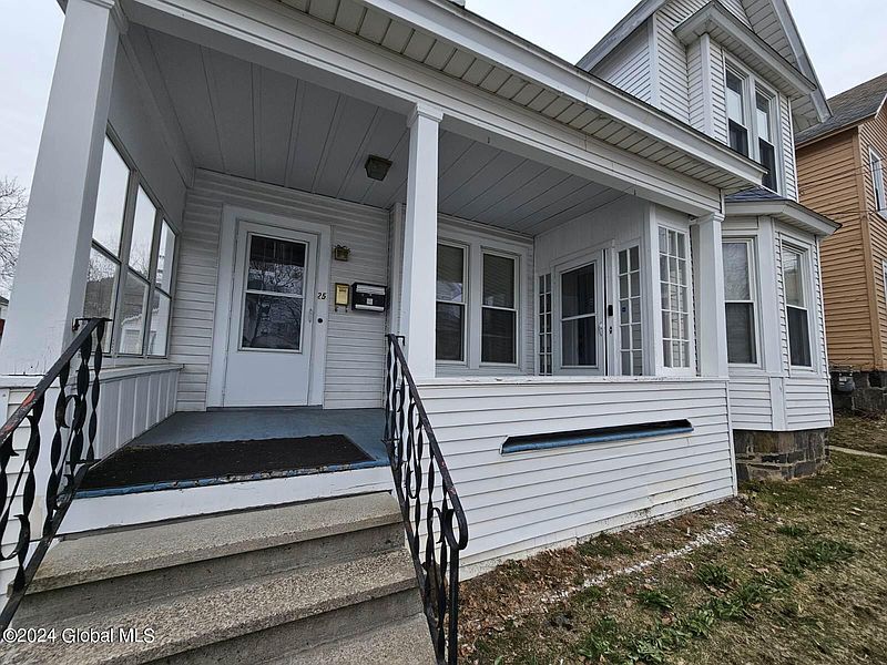 2nd image of 25 4th Avenue