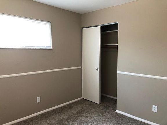 5th image of 4361 Skylark Dr
