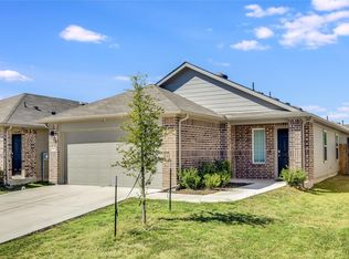 17409 Ginning Ct, Elgin, TX 78621