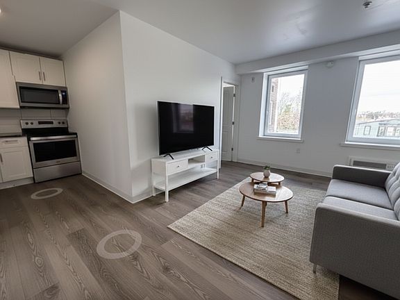 2nd image of 5850 N 13th St APT 306
