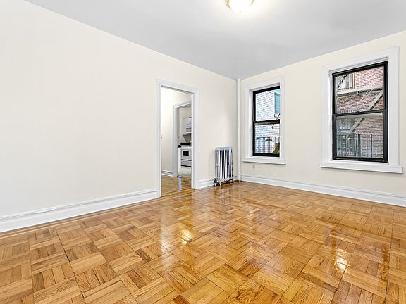 3rd image of 30 Seaman Ave APT 2G