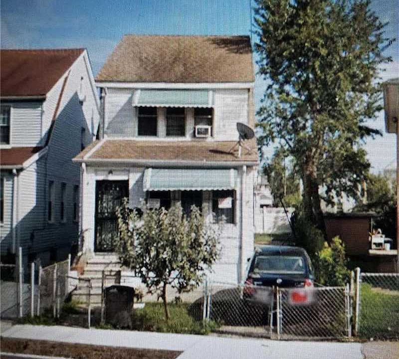 1st image of 16728 109th Ave