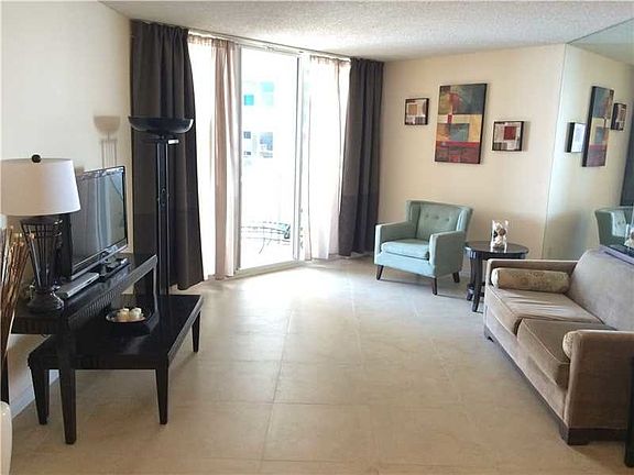 3rd image of 17375 Collins Ave #704