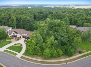 1620 Blackberry Cir, Sartell, MN 56377