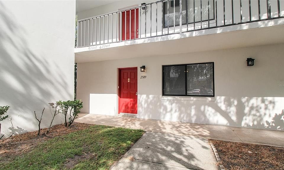 1st image of 2509 OAK PARK WAY #115
