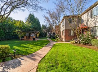 258 Evergreen Rd #59, Lake Oswego, OR 97034