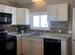 809 Princeton Blvd #2, Lowell, MA 01851