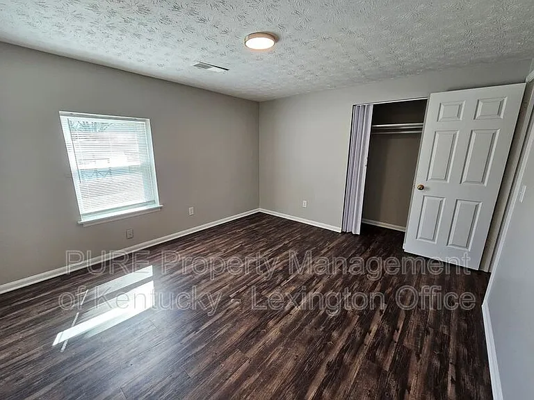 427 Cardwell Ave #4 — Photo 12