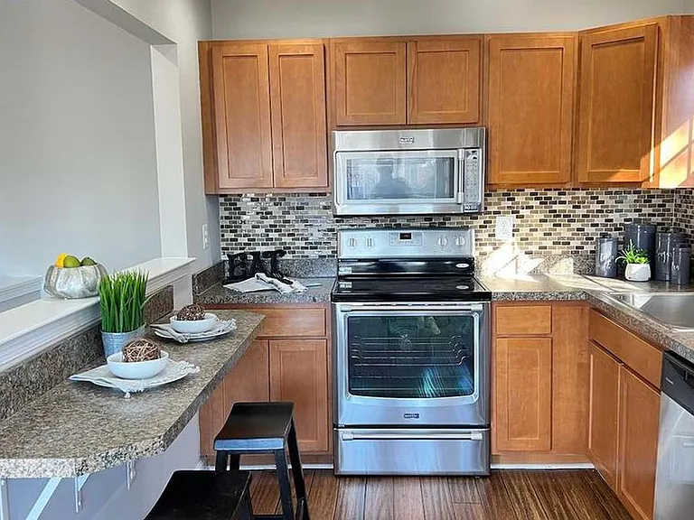 7741 Edgewood Ave — Photo 7