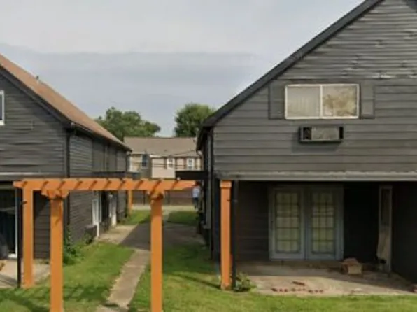 390 N Cedar St Unit A, Newark, OH 43055