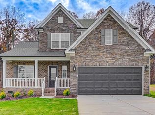 6256 Cadence Dr, Greensboro, NC 27455
