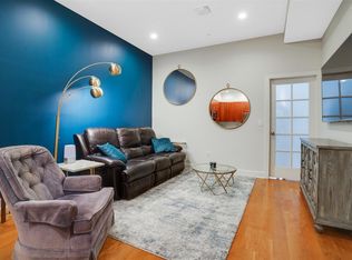 625 Bloomfield St #2, Hoboken, NJ 07030