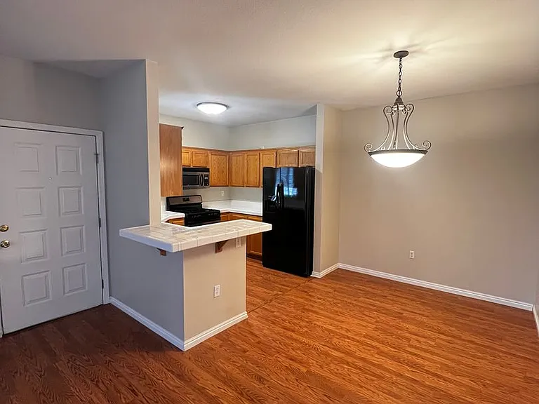 1830 N Buffalo Dr #2102 — Photo 7