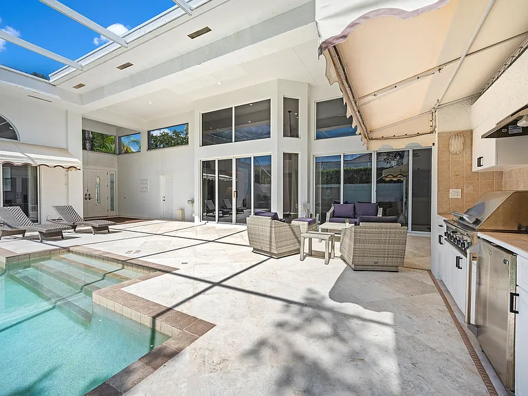 114 Waters Edge Dr — Photo 23
