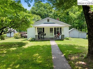 422 Brown Ridge Rd, North Wilkesboro, NC 28659