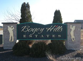 4409 Bay Hill Dr, Springfield, IL 62711