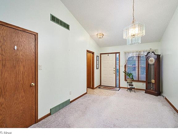 4th image of 1786 Bent Bow Dr