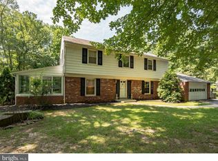 4 Birch Ln, Wilmington, DE 19810