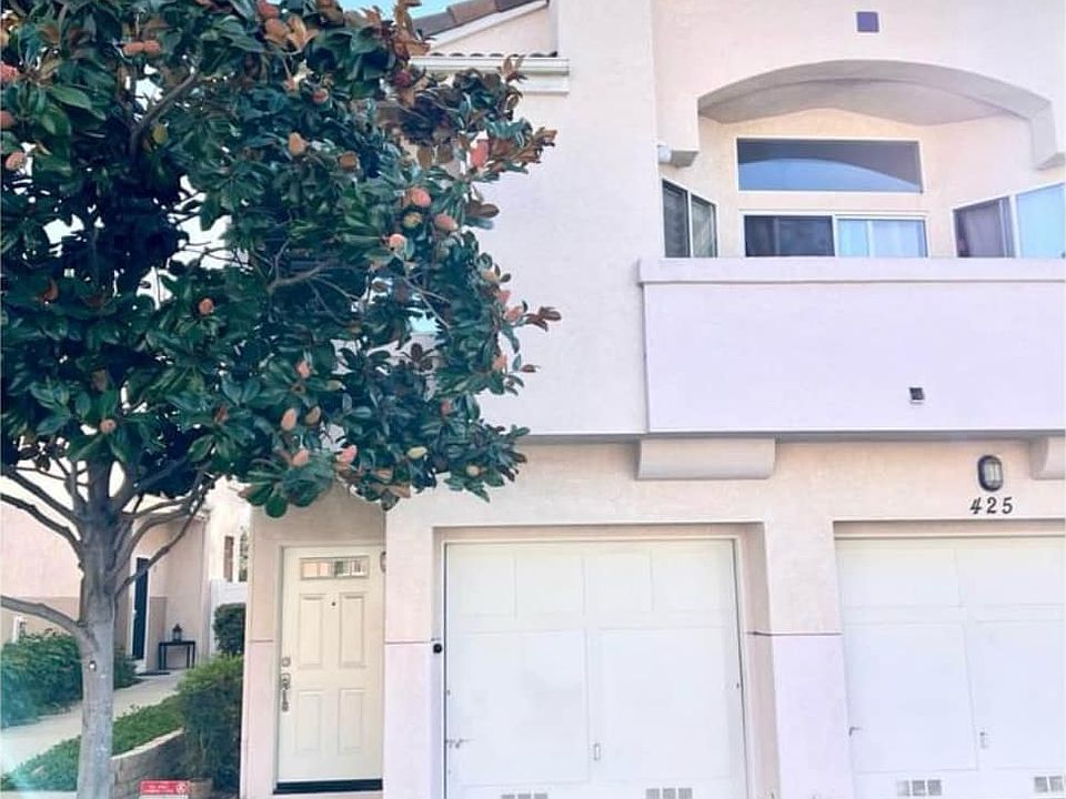 1st image of 425 Sanibelle Cir Unit 125