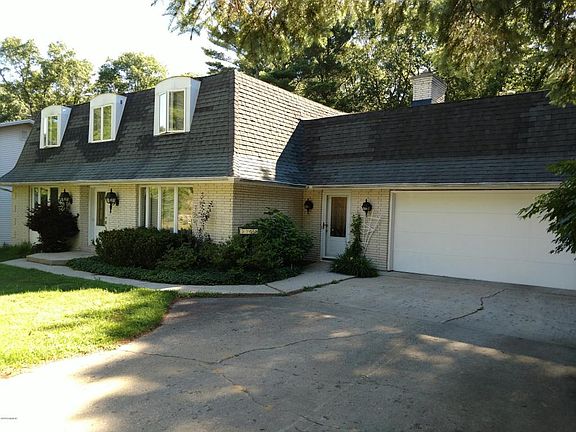 2nd image of 3752 Dunecrest Dr