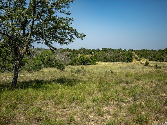 4th image of 180 Steel Creek Crest