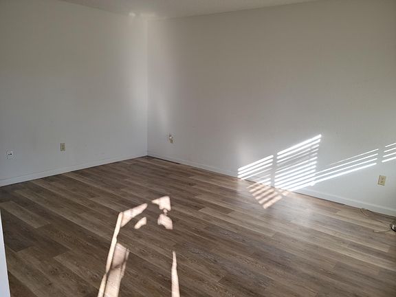 3rd image of 270 S 2nd St APT 3