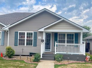 4718 SW 30th St, Topeka, KS 66614