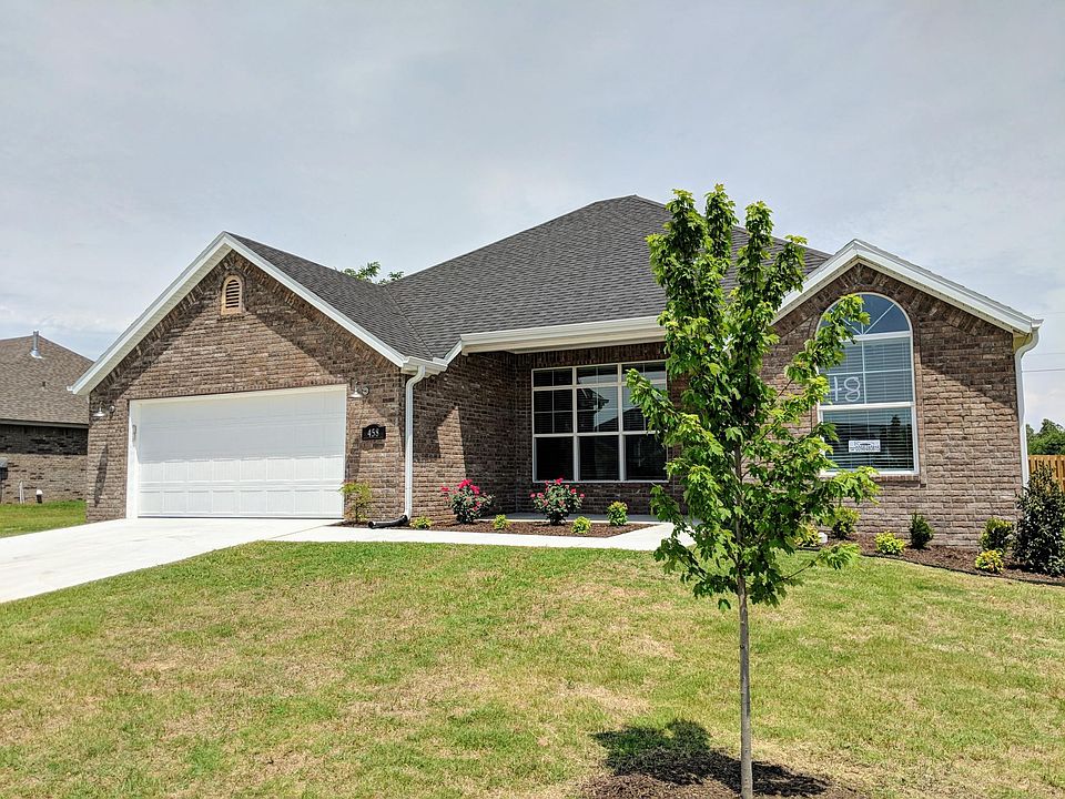 1st image of 523 N Greylag Way